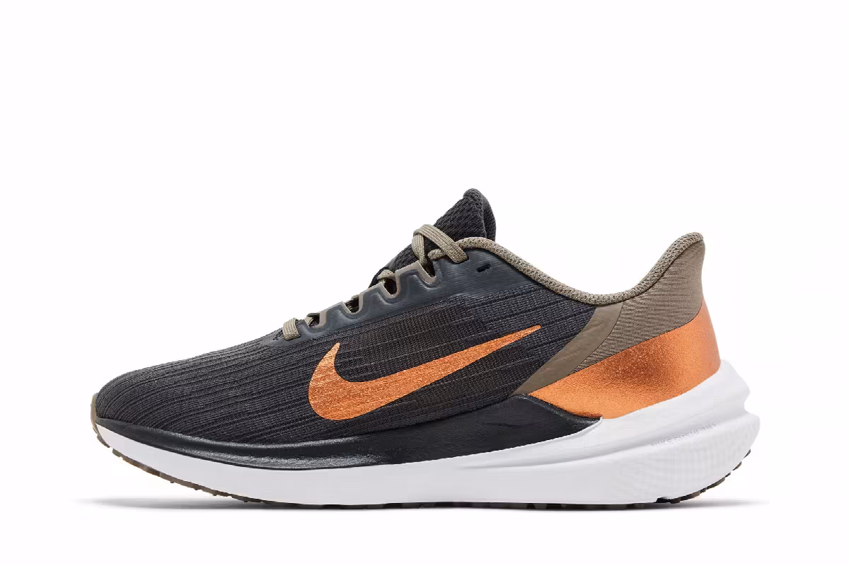 Nike Women's Air Winflo 9 Grey Metallic Copper, view 4