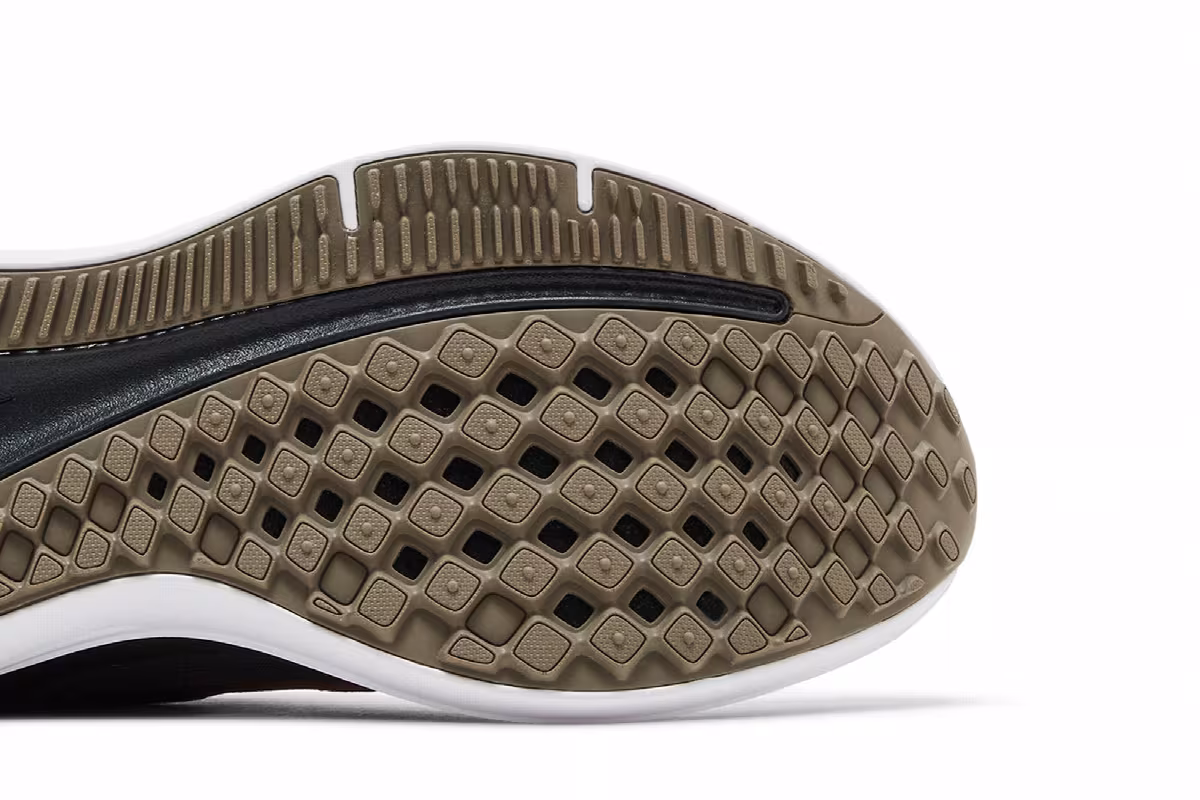 Nike Women's Air Winflo 9 Grey Metallic Copper, view 6