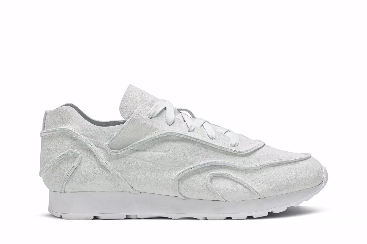 Nike Women's Outburst Deconstructed Ghost Aqua, view 2