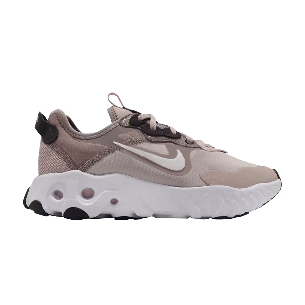 Nike Women's React Art3mis Cream Moon Fossil