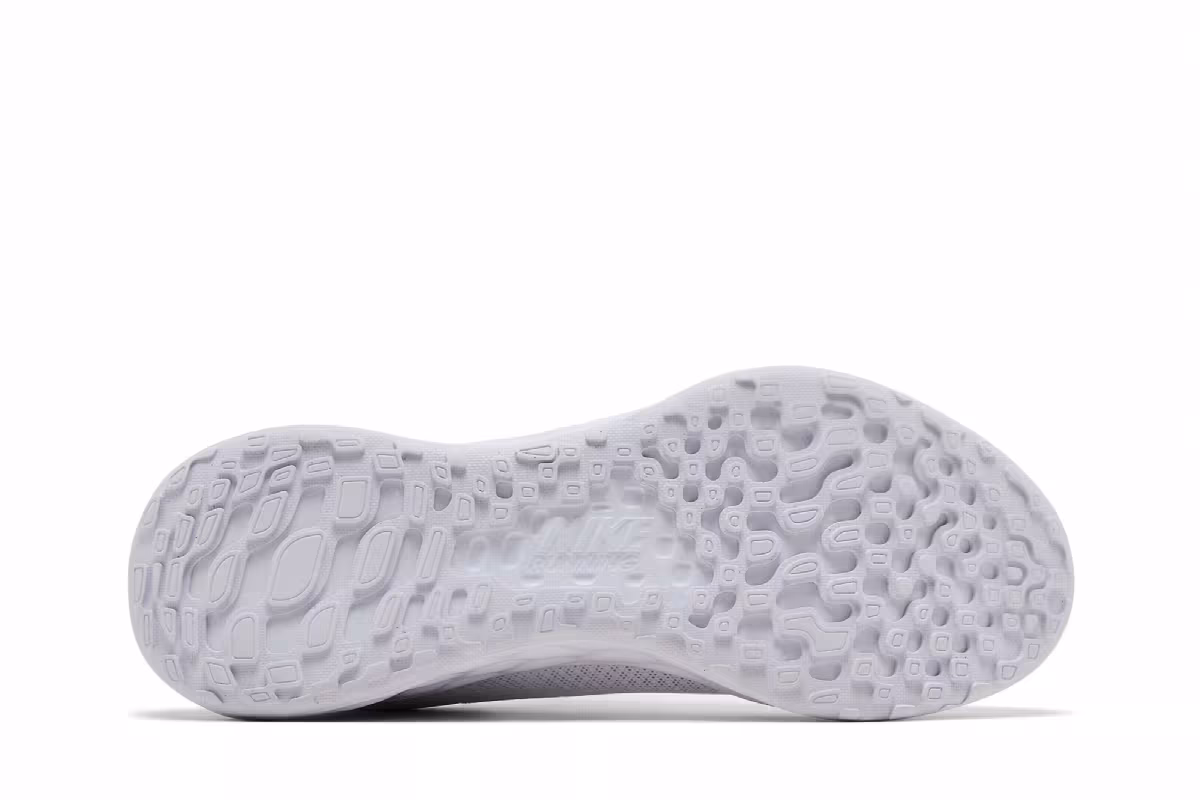 Nike Revolution 6 Next Nature Triple White, view 5