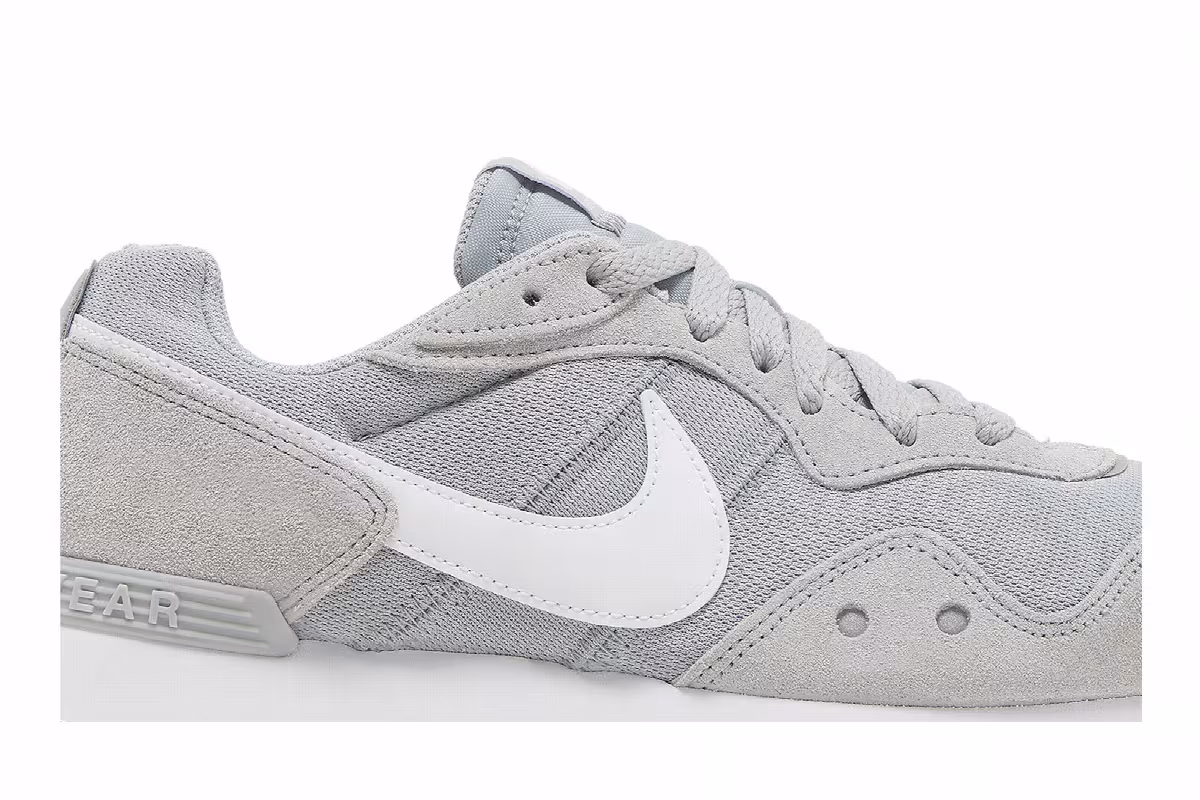 Nike Venture Runner Wide Light Smoke Grey, view 3