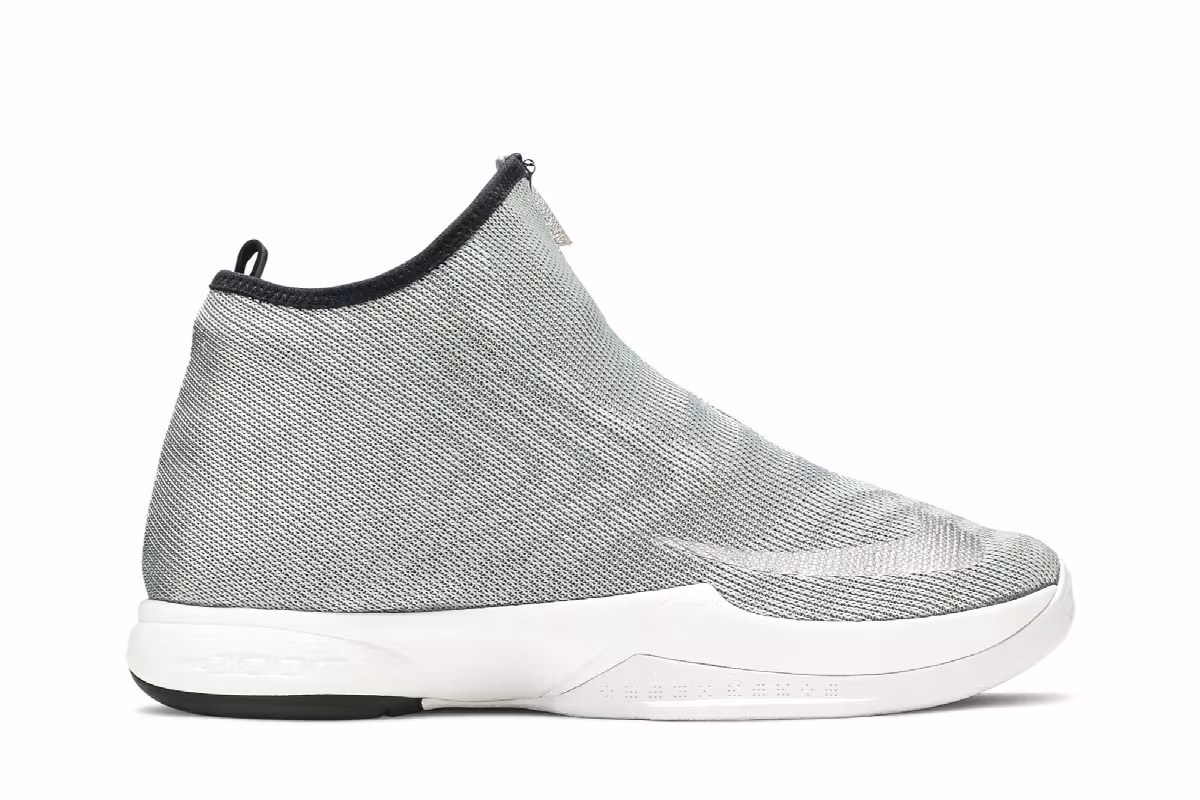 Nike Zoom Kobe Icon Metallic Silver, view 2