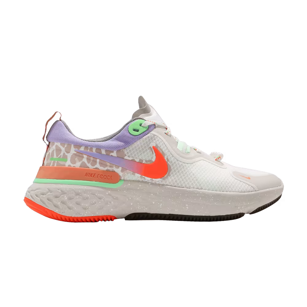 Nike Women's React Miler Sail Hyper Crimson