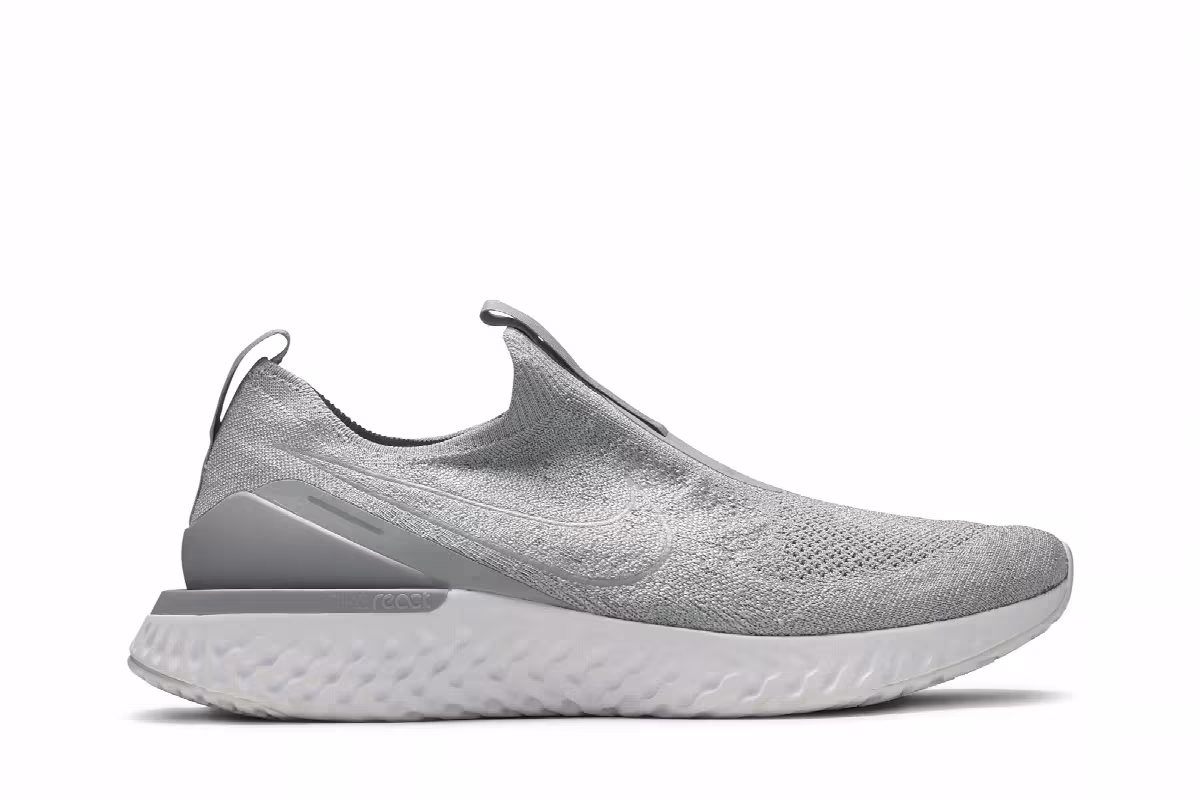 Nike Epic Phantom React Flyknit Wolf Grey, view 2