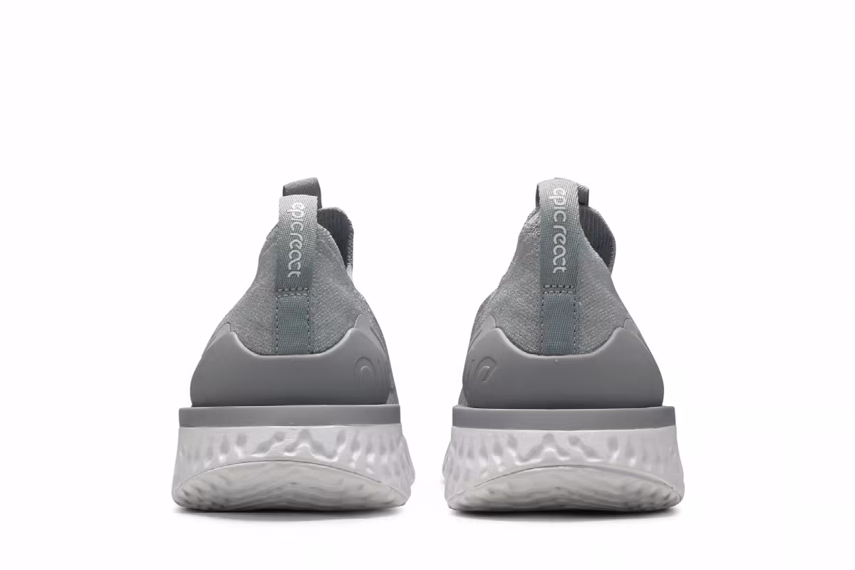 Nike Epic Phantom React Flyknit Wolf Grey, view 7