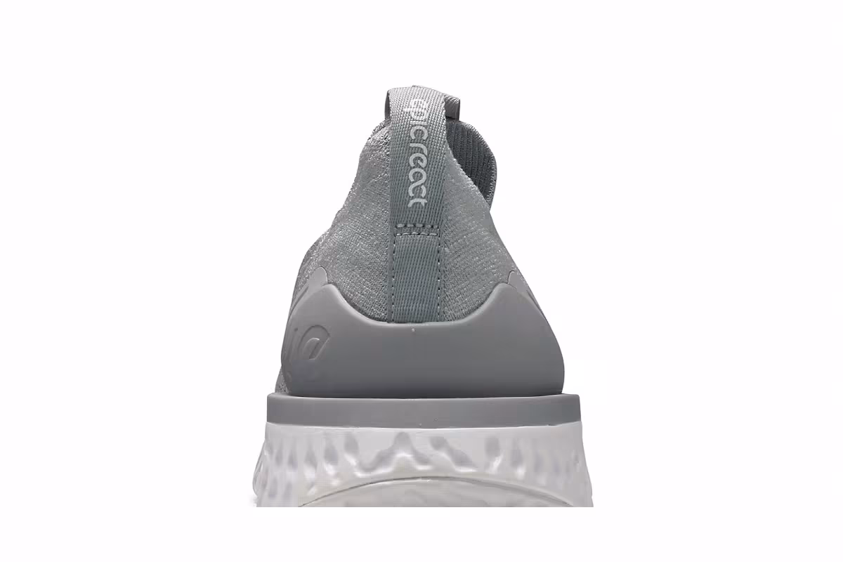 Nike Epic Phantom React Flyknit Wolf Grey, view 8