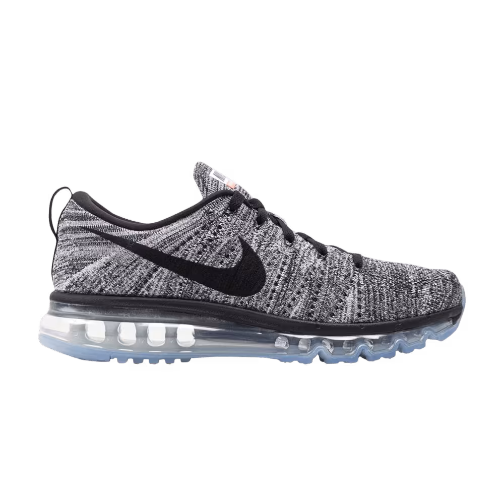 Nike Flyknit Max Oreo