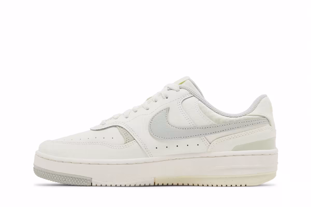 Nike Women's Gamma Force Sail Sea Glass, view 4