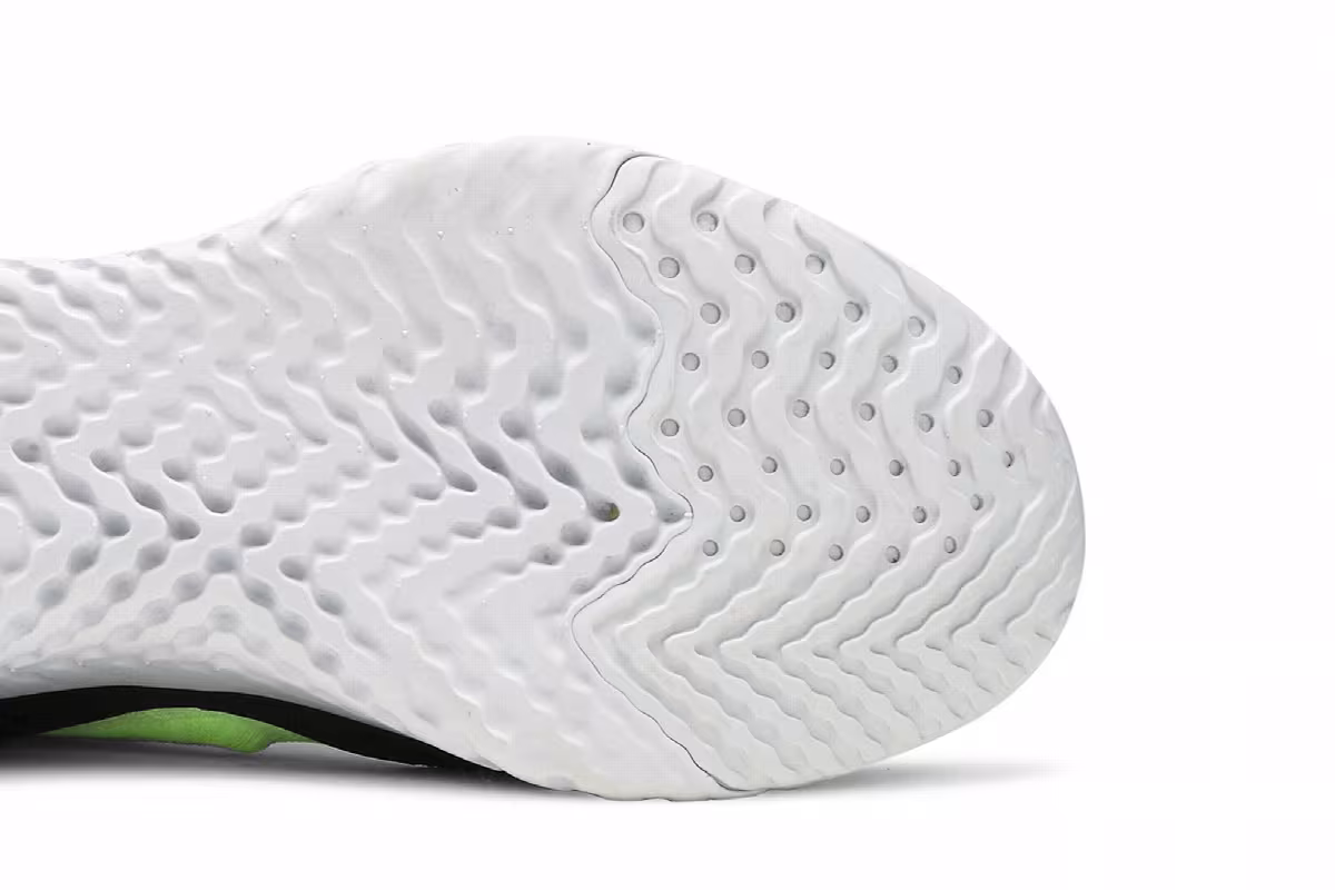 Nike Rise React Flyknit Thunder Grey, view 6