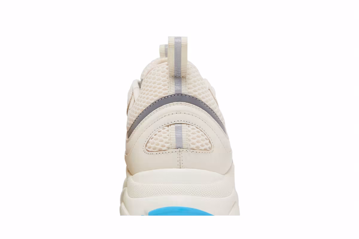 Dior B22 Cream Light Blue, view 8