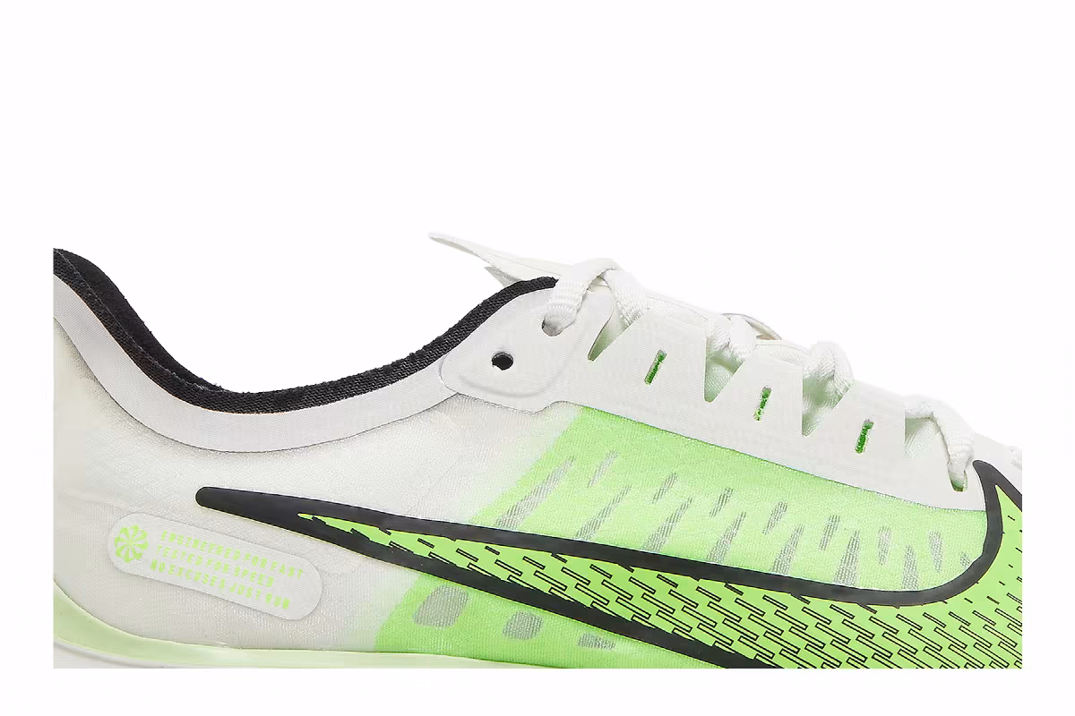 Nike Women's Zoom Gravity Summiit White, view 3
