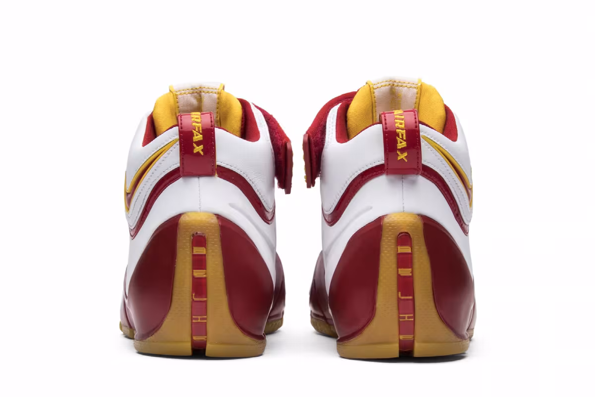 Nike Zoom LeBron 4 fairfax home, view 7