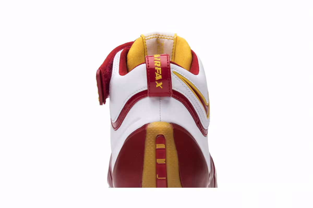 Nike Zoom LeBron 4 fairfax home, view 8