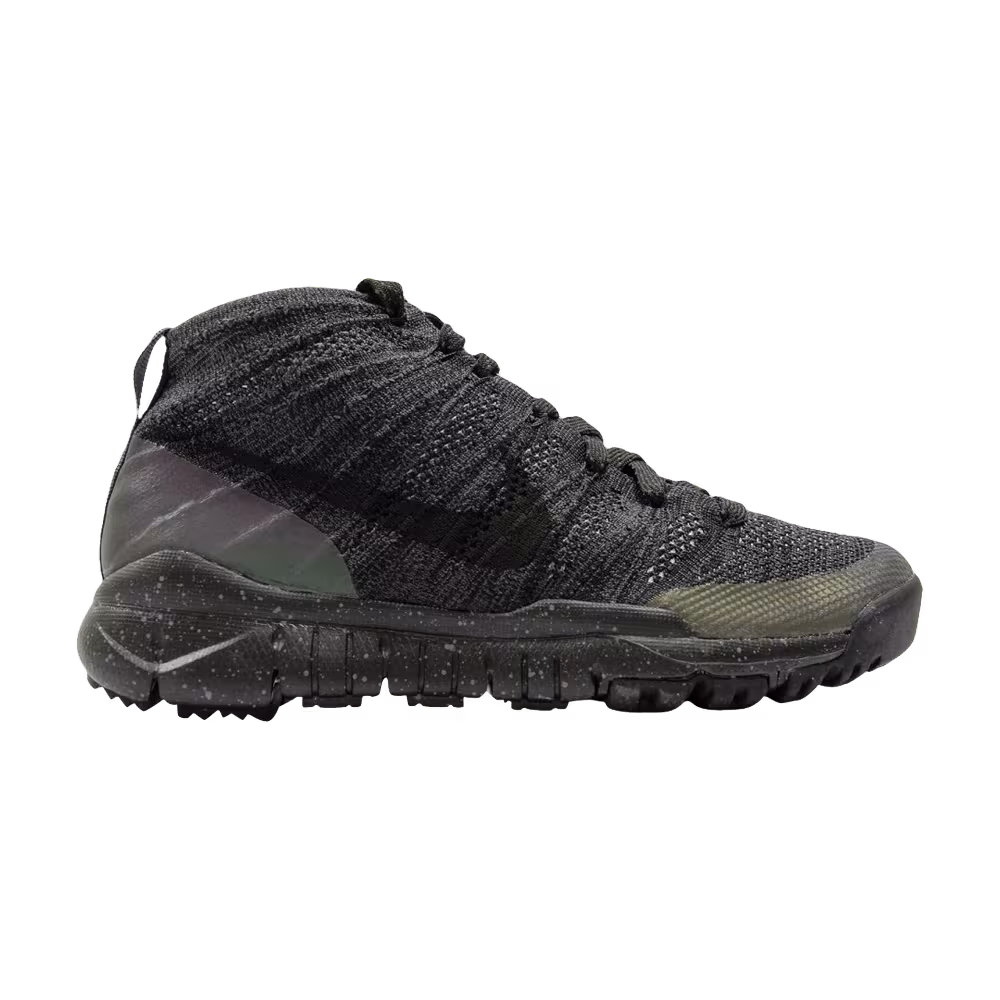 Nike Women's Flyknit Trainer Chukka Black Anthracite