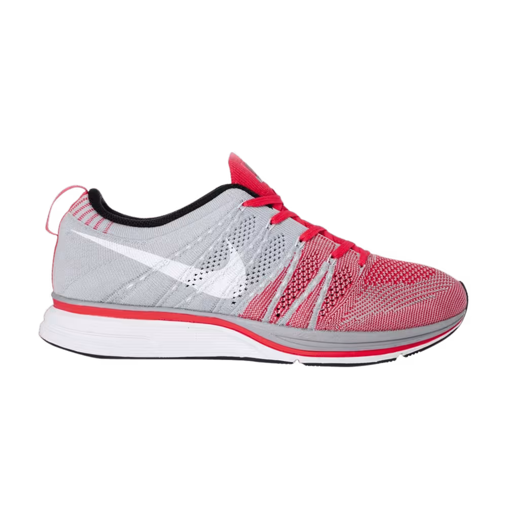 Nike Flyknit Trainer+ Bright Crimson