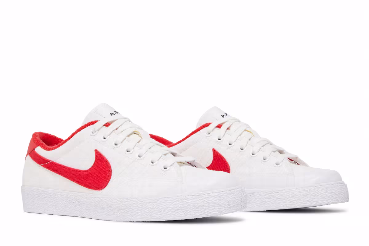 Nike A.P.C. x All Court Premium TZ Comet Red, view 9