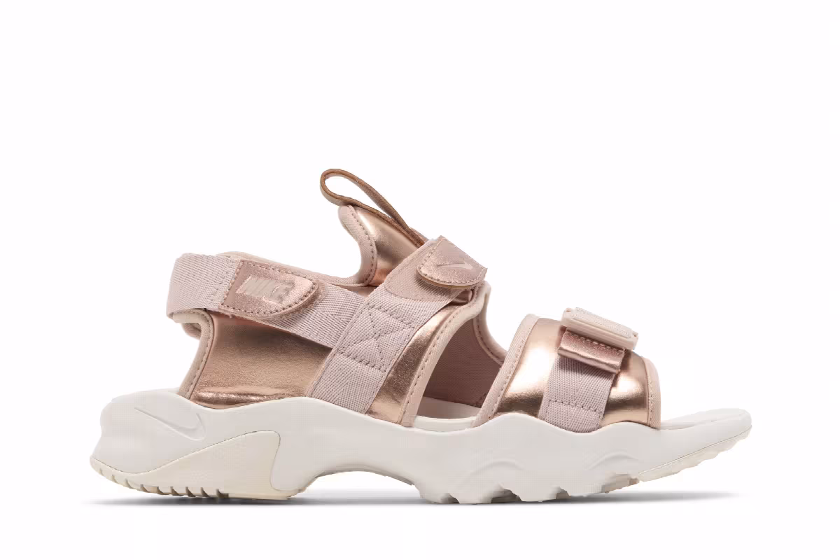 Nike Women's Canyon Sandal Metallic Red Bronze, view 2