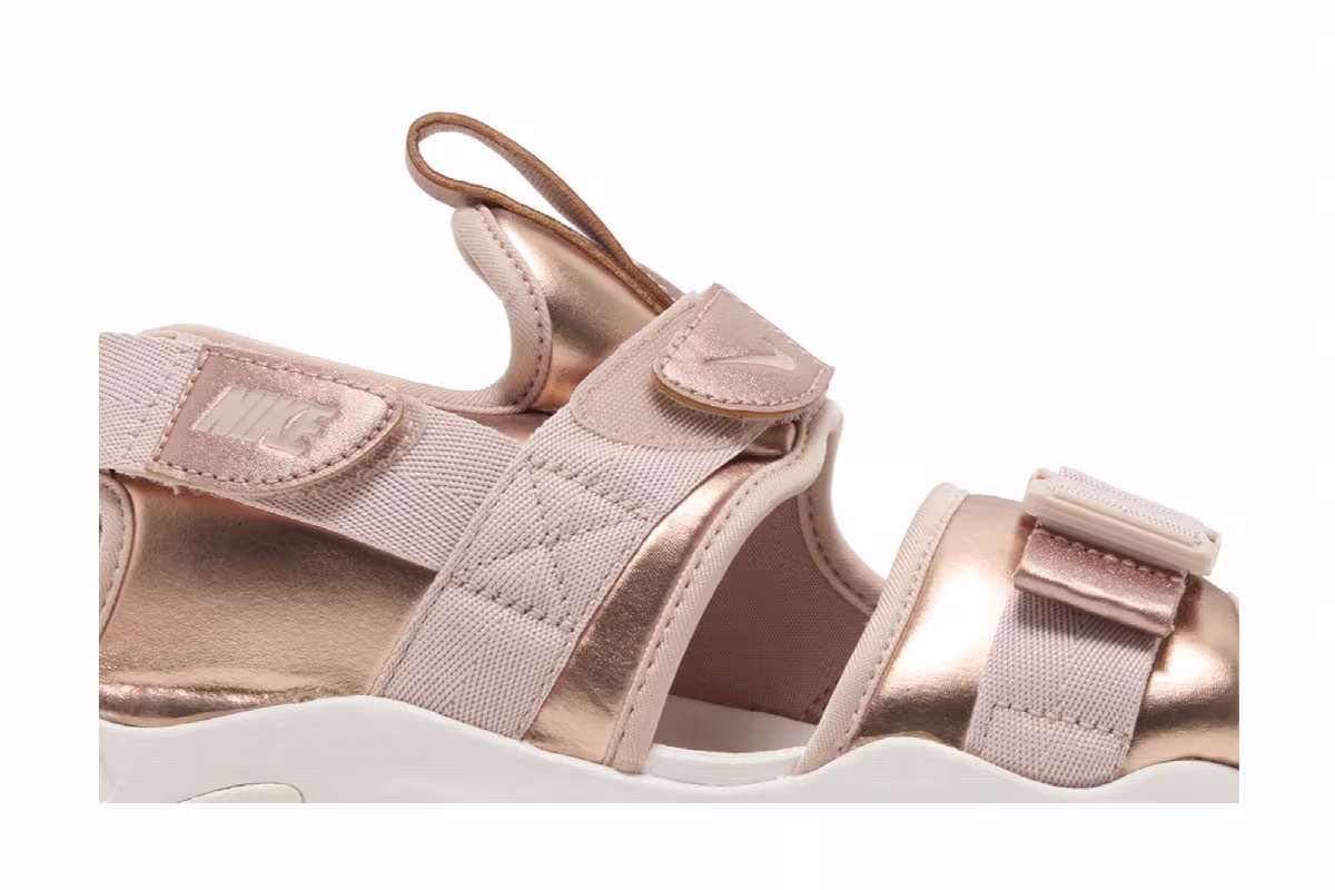 Nike Women's Canyon Sandal Metallic Red Bronze, view 3