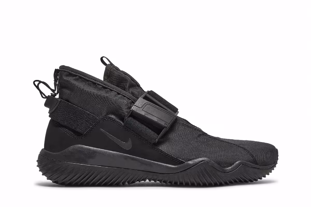 Nike Komyuter QS Triple Black, view 2