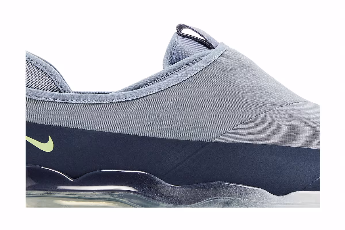 Nike Air VaporMax Moc Roam Ashen Slate, view 3