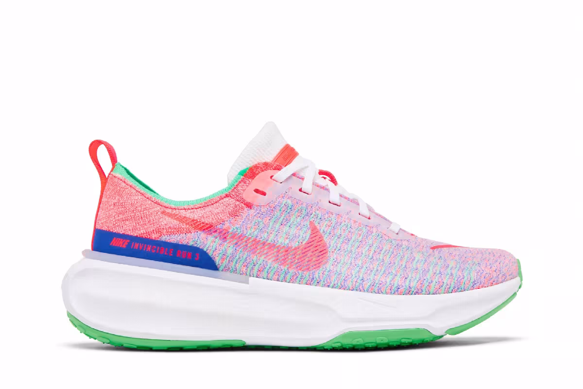 Nike Women's ZoomX Invincible 3 White Hot Punch, view 2