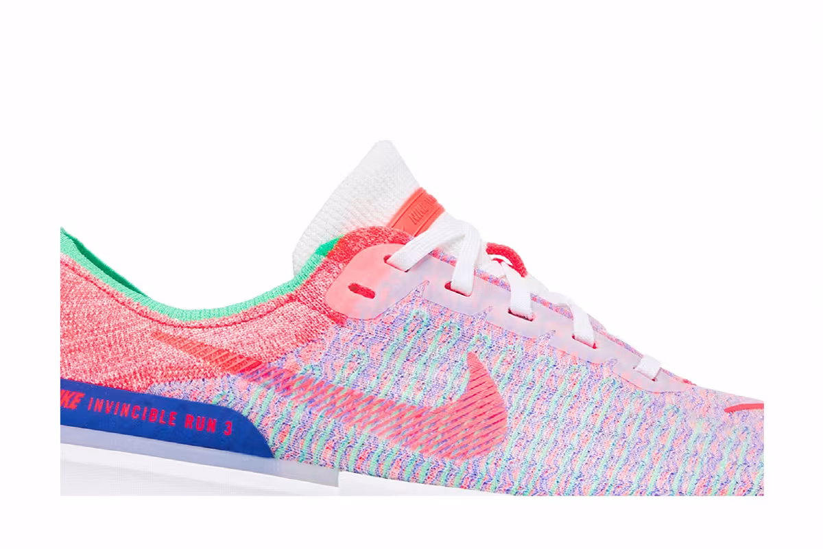 Nike Women's ZoomX Invincible 3 White Hot Punch, view 3