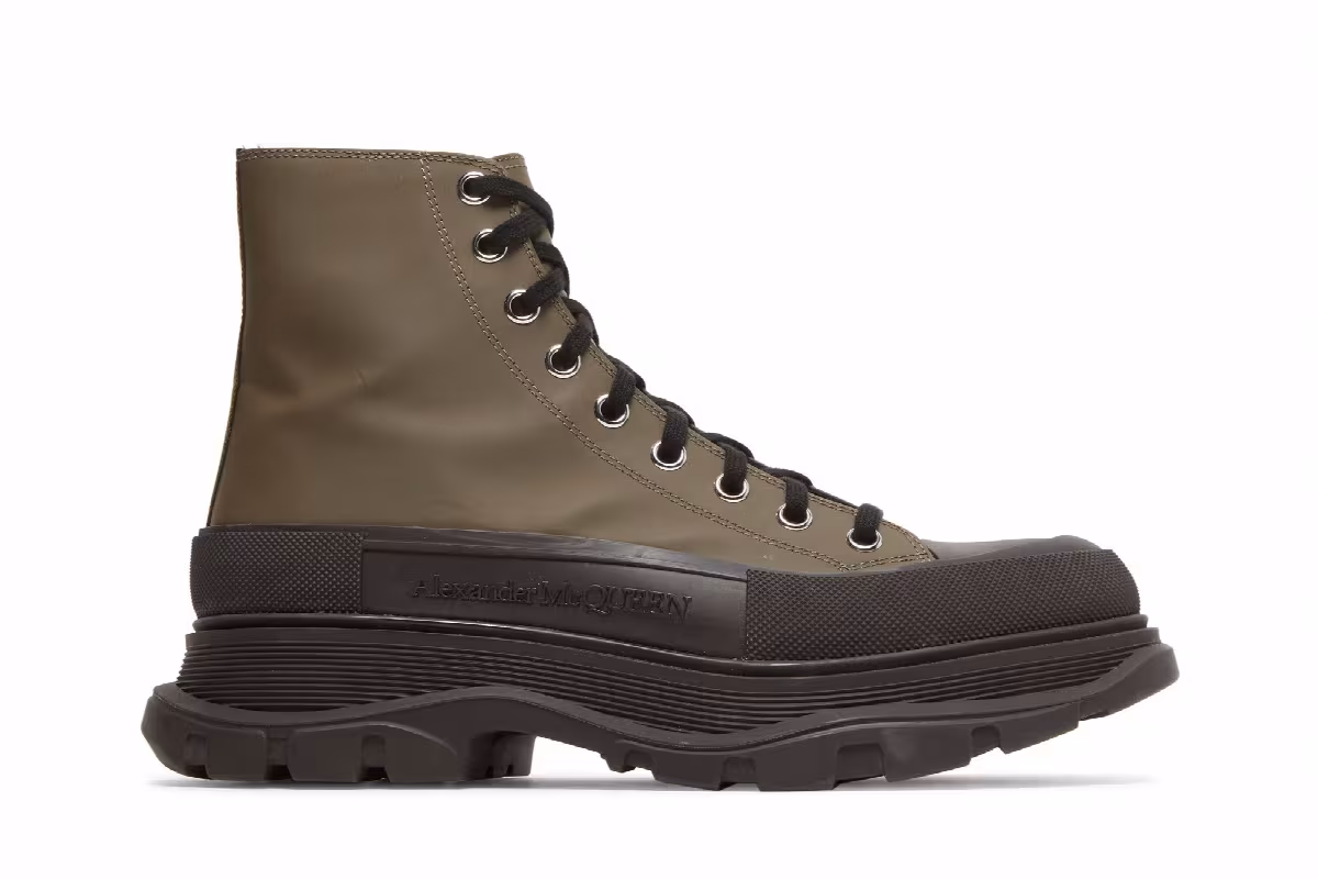 Alexander McQueen Tread Slick Boots Khaki Black, view 2