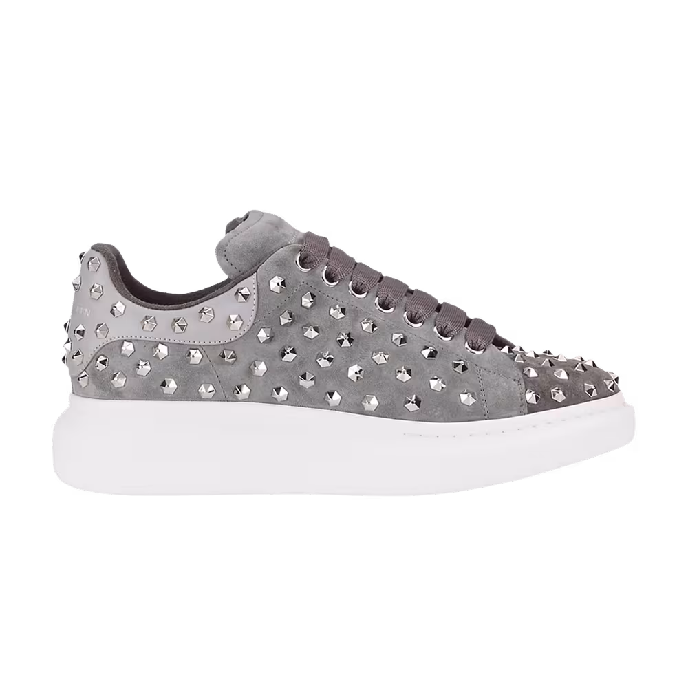 Alexander McQueen Oversized Spiked Sneaker Grey