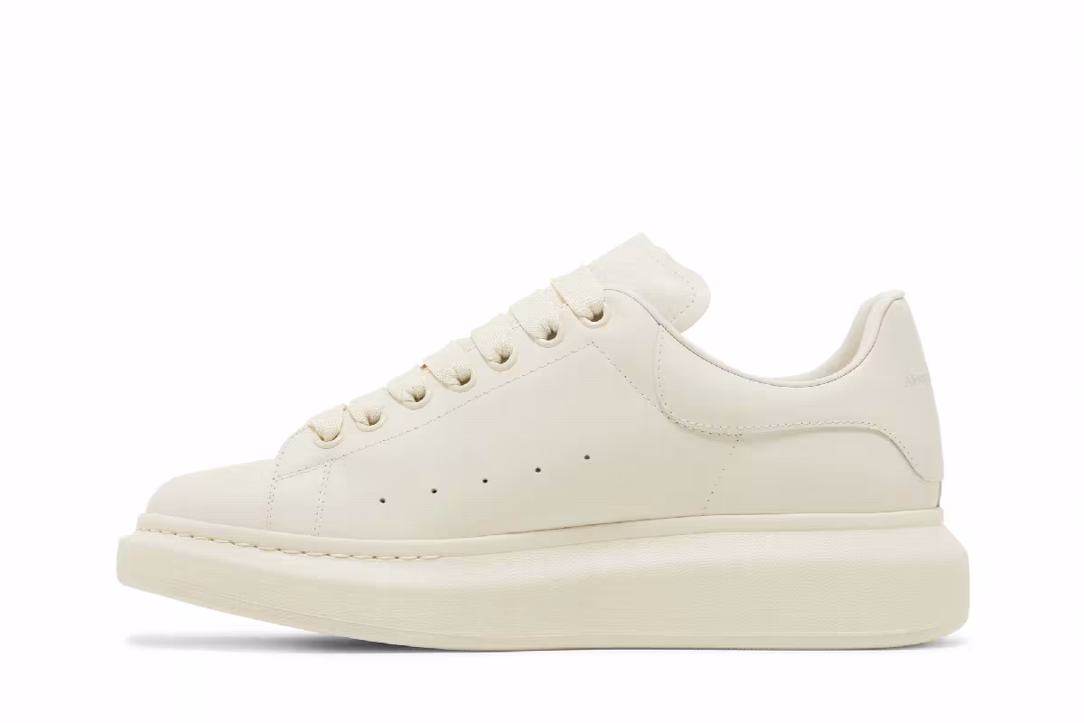 Alexander McQueen Oversized Sneaker Vanilla, view 4