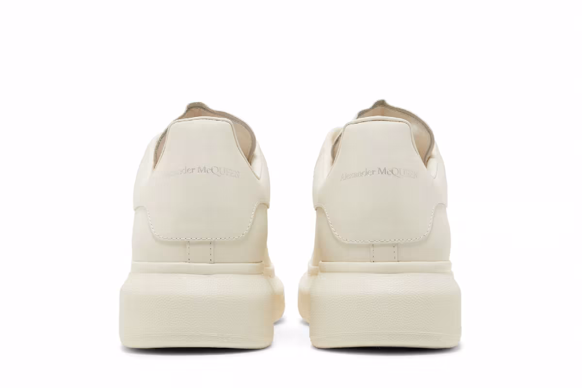 Alexander McQueen Oversized Sneaker Vanilla, view 7