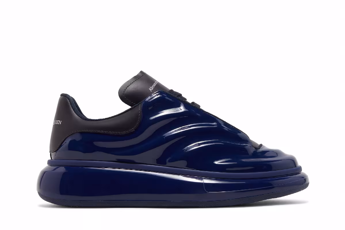 Alexander McQueen Oversized Sneaker Lux Gloss - Navy, view 2