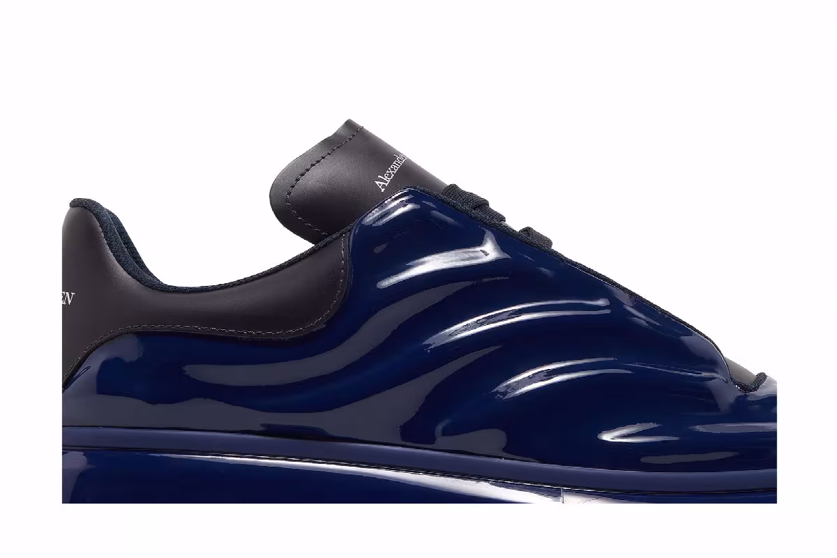 Alexander McQueen Oversized Sneaker Lux Gloss - Navy, view 3