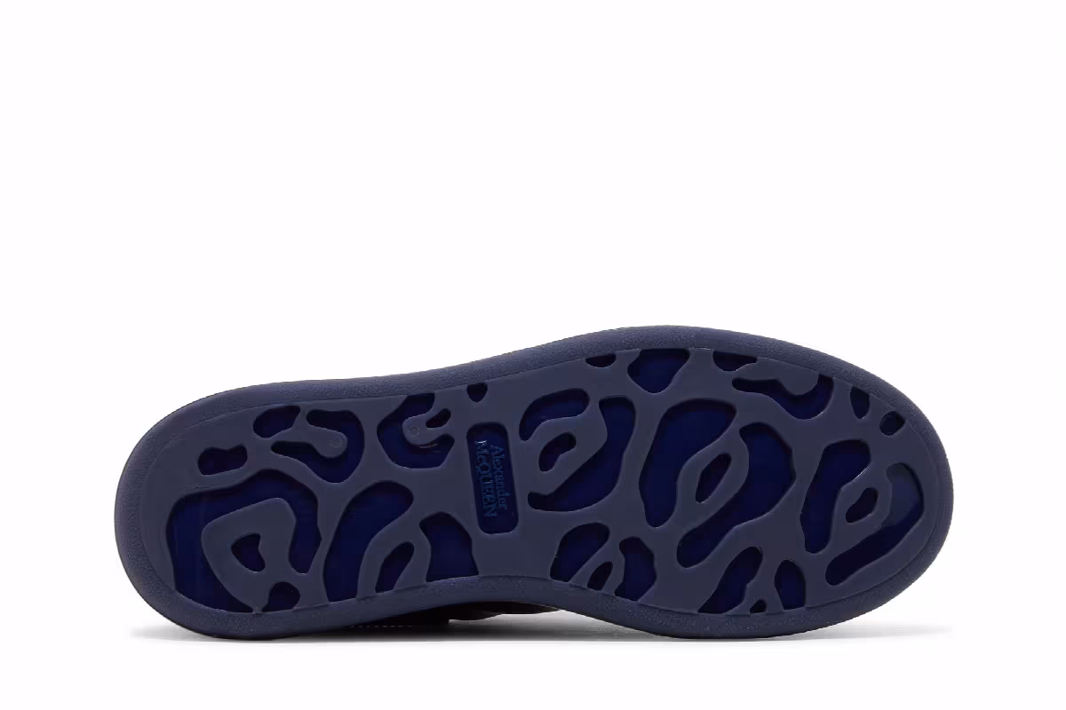 Alexander McQueen Oversized Sneaker Lux Gloss - Navy, view 5