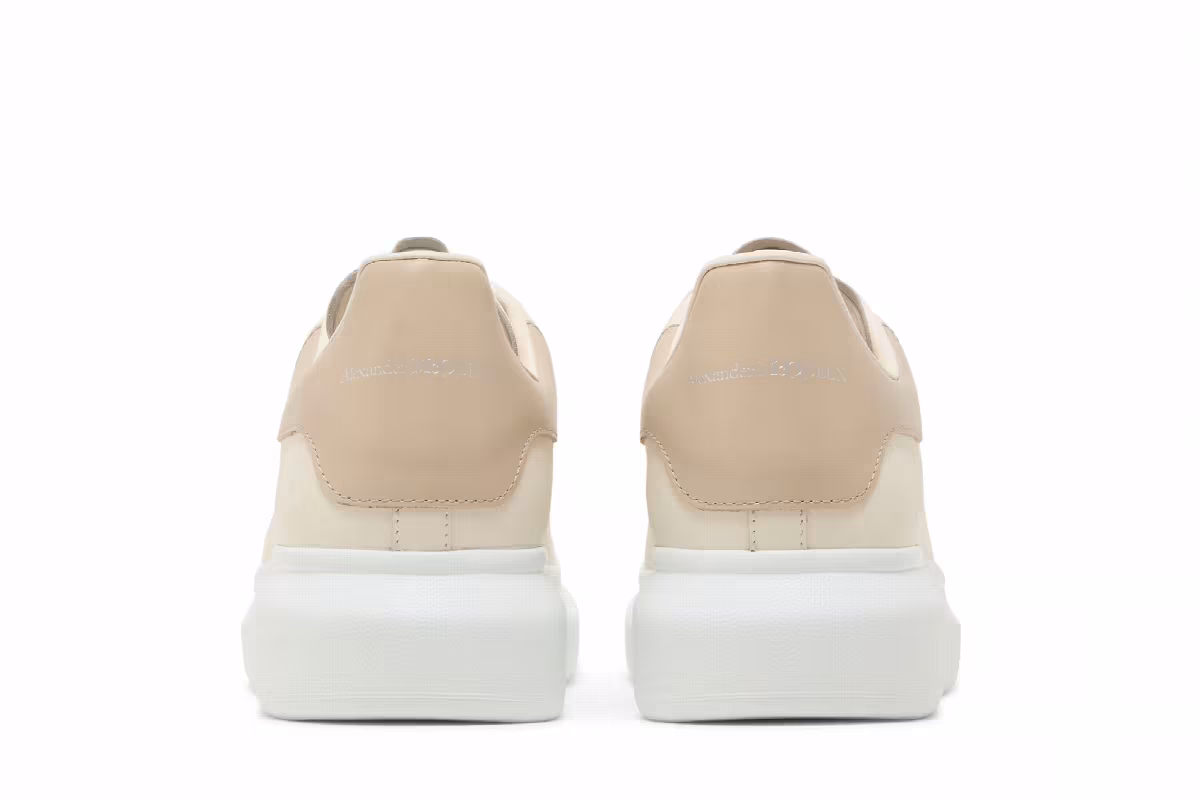 Alexander McQueen Oversized Sneaker Vanilla Pale Beige, view 7