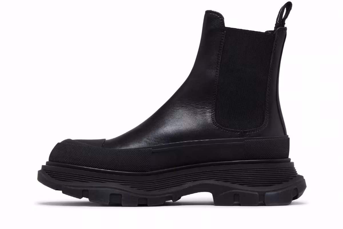 Alexander McQueen Women's Tread Slick Boot Black, view 4