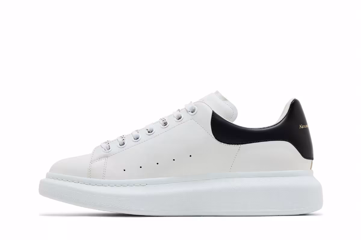 Alexander McQueen Oversized Sneaker White Black 2024, view 4