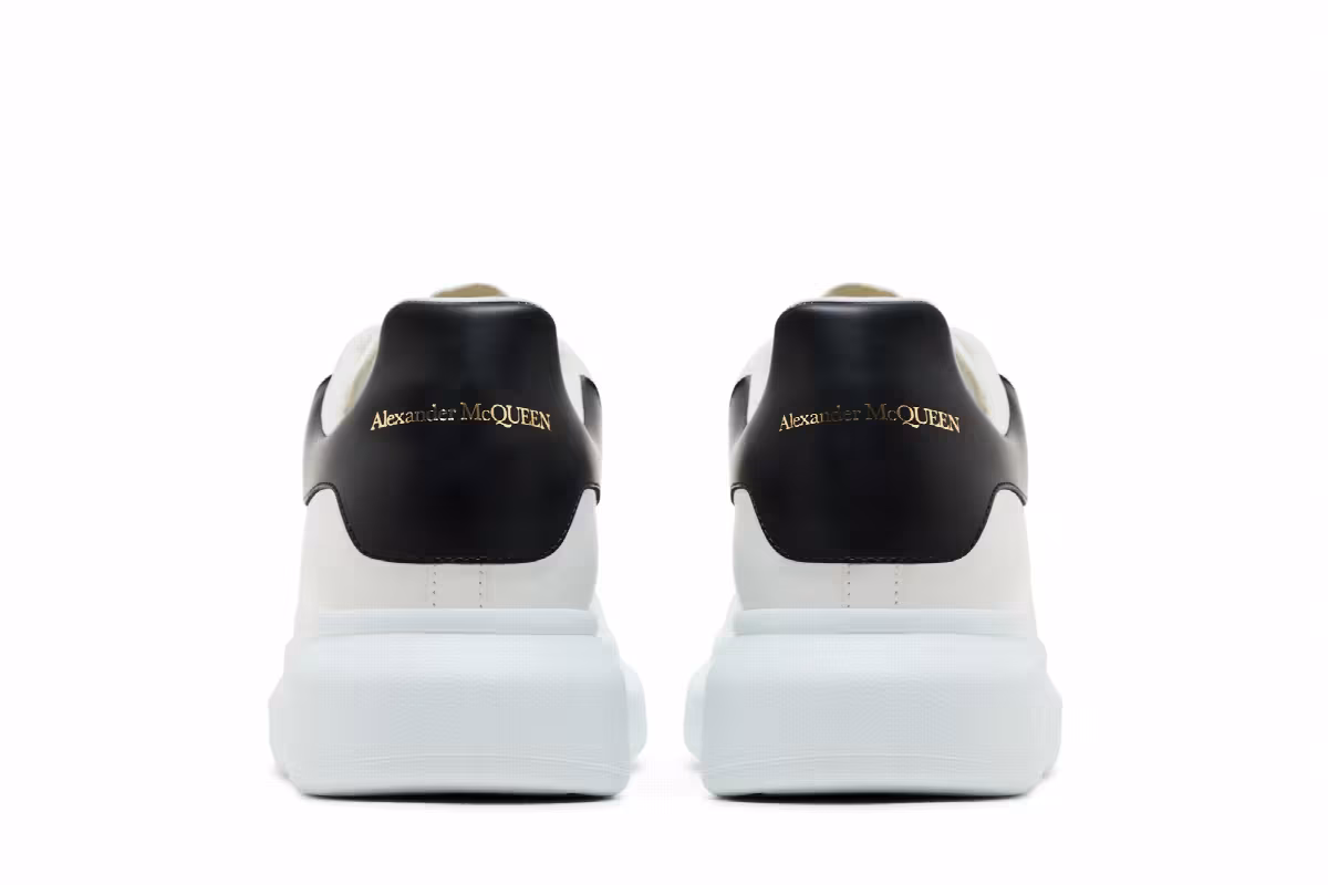 Alexander McQueen Oversized Sneaker White Black 2024, view 7