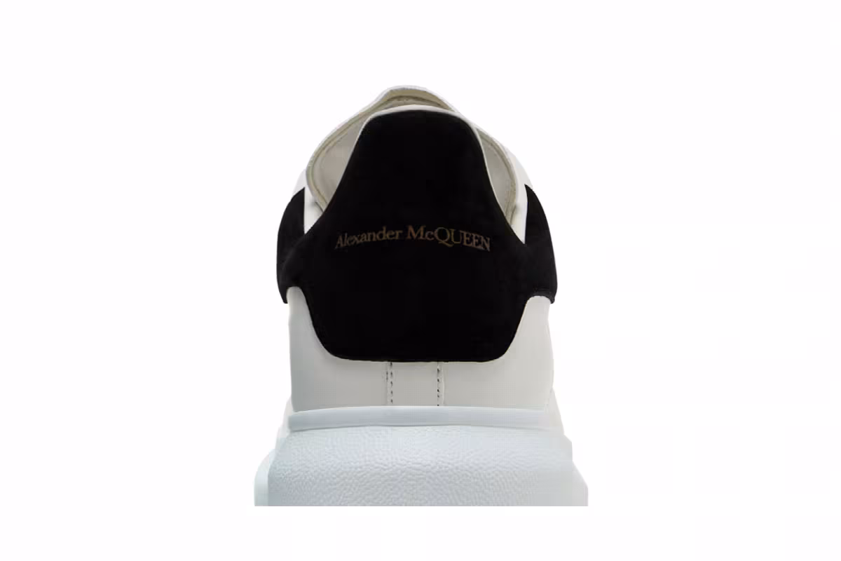 Alexander McQueen Women's Oversized Sneaker White Black 2024, view 8