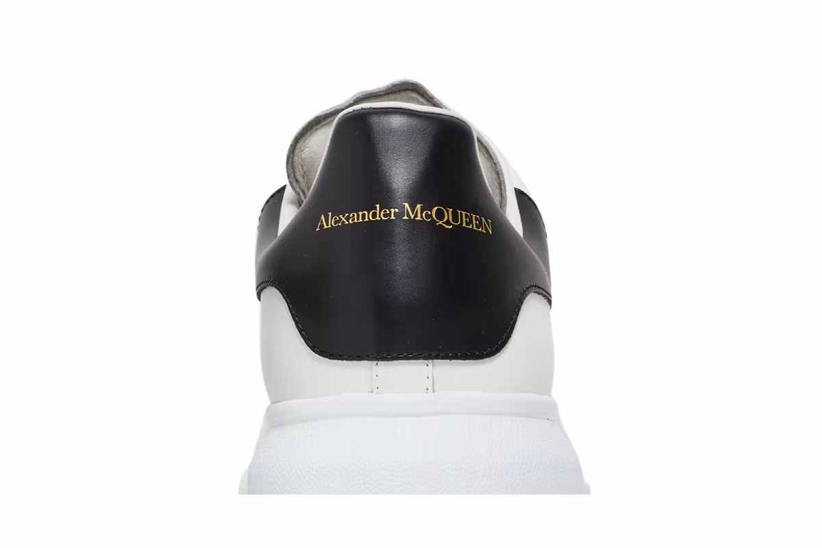 Alexander McQueen Oversized Sneaker White Black, view 8
