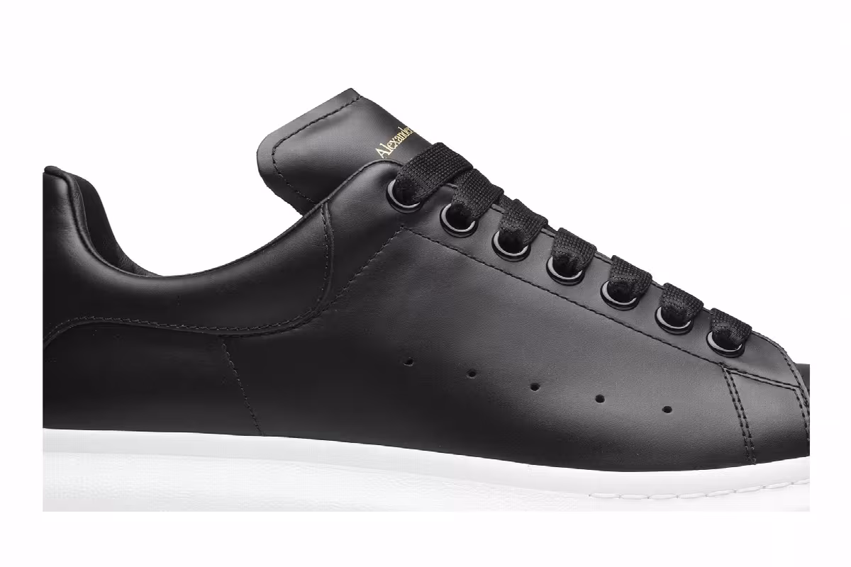 Alexander McQueen Oversized Sneaker Black 2019, view 3
