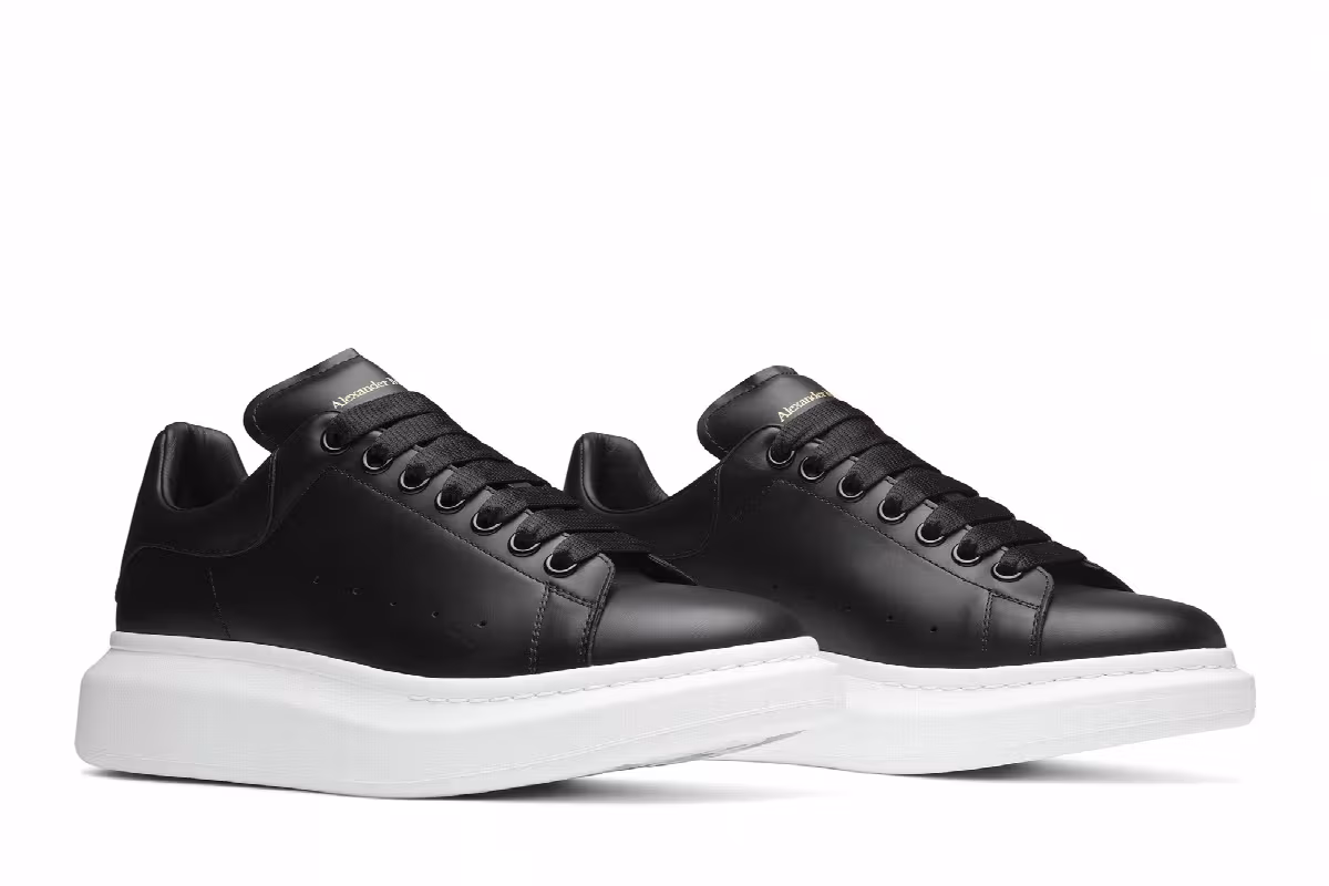 Alexander McQueen Oversized Sneaker Black 2019, view 9