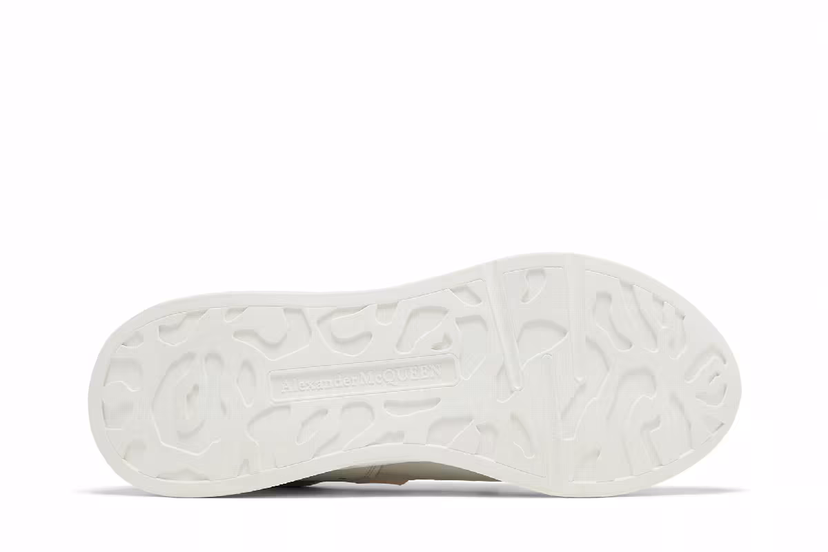 Alexander McQueen Oversized Runner White Ivory, view 5