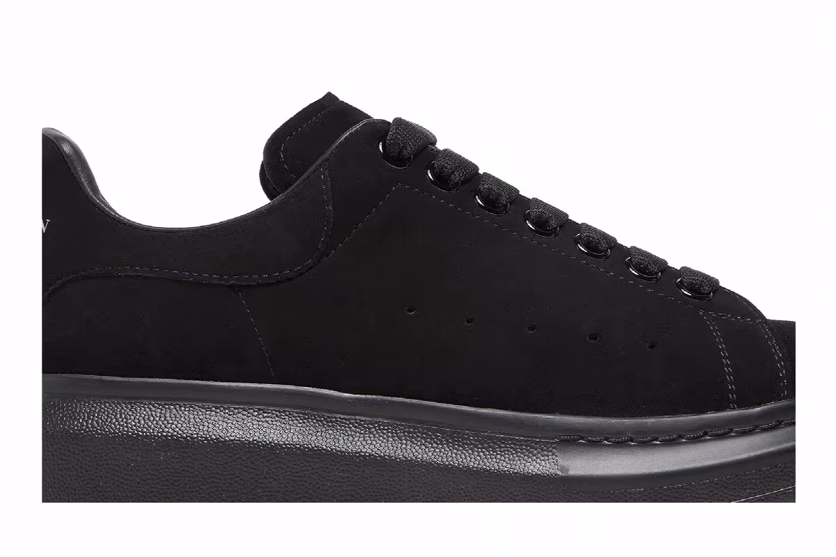 Alexander McQueen Oversized Sneaker Black, view 3