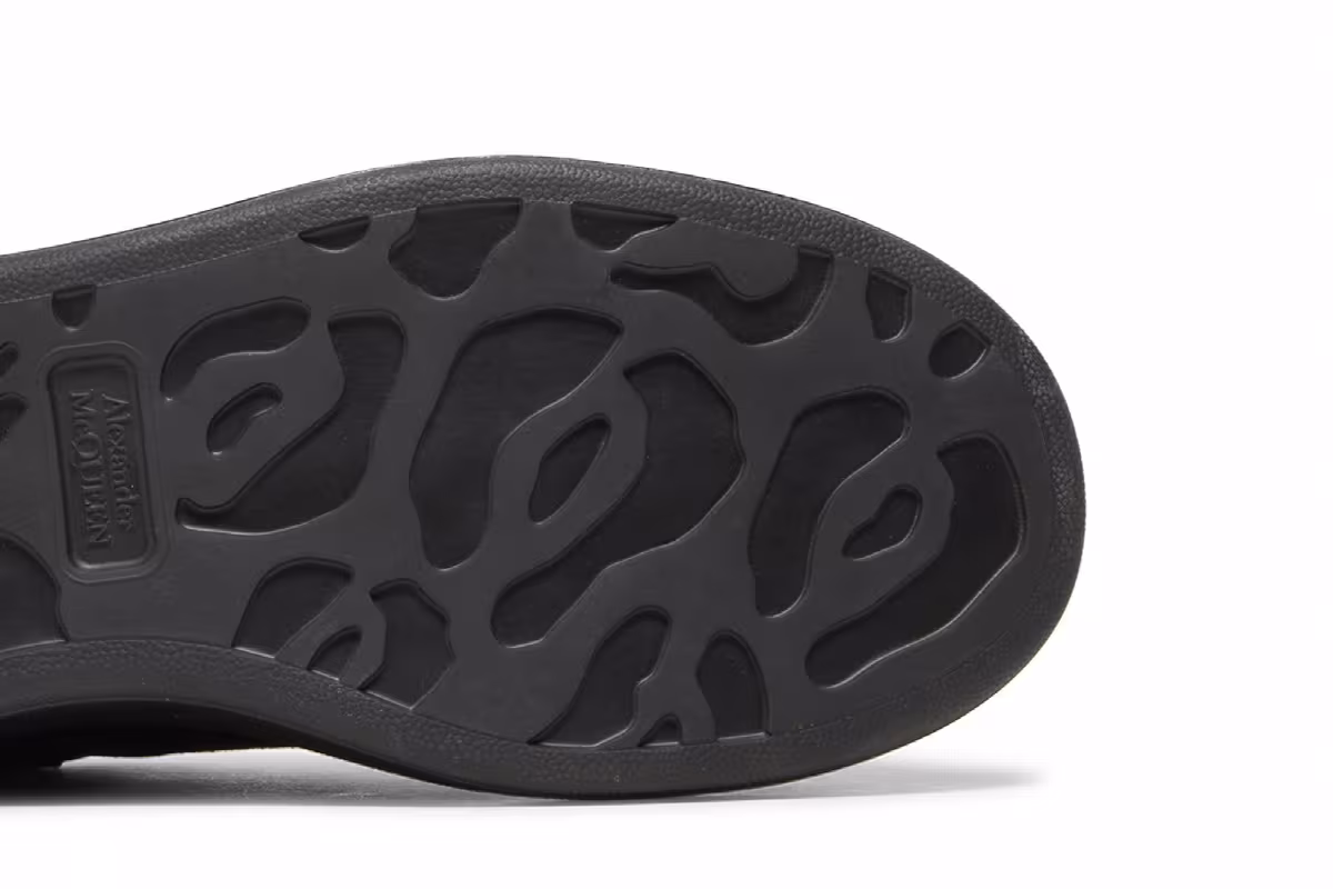 Alexander McQueen Oversized Sneaker Black, view 6