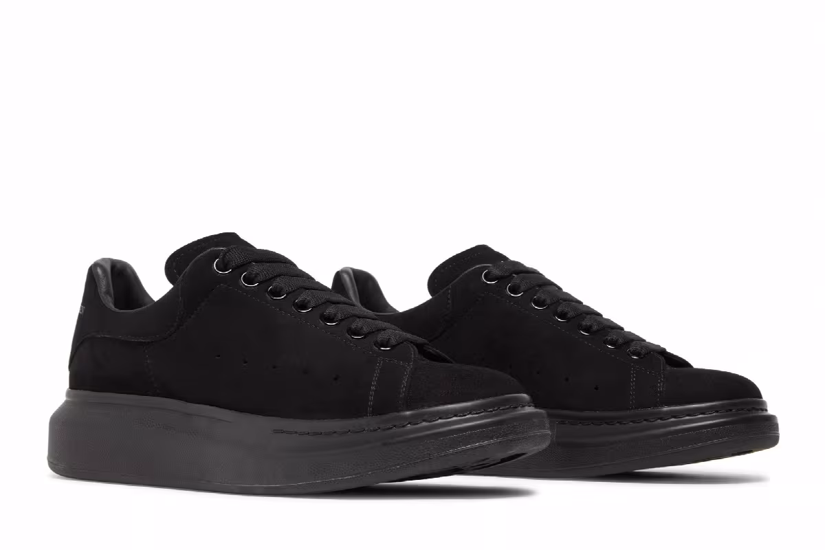 Alexander McQueen Oversized Sneaker Black, view 9