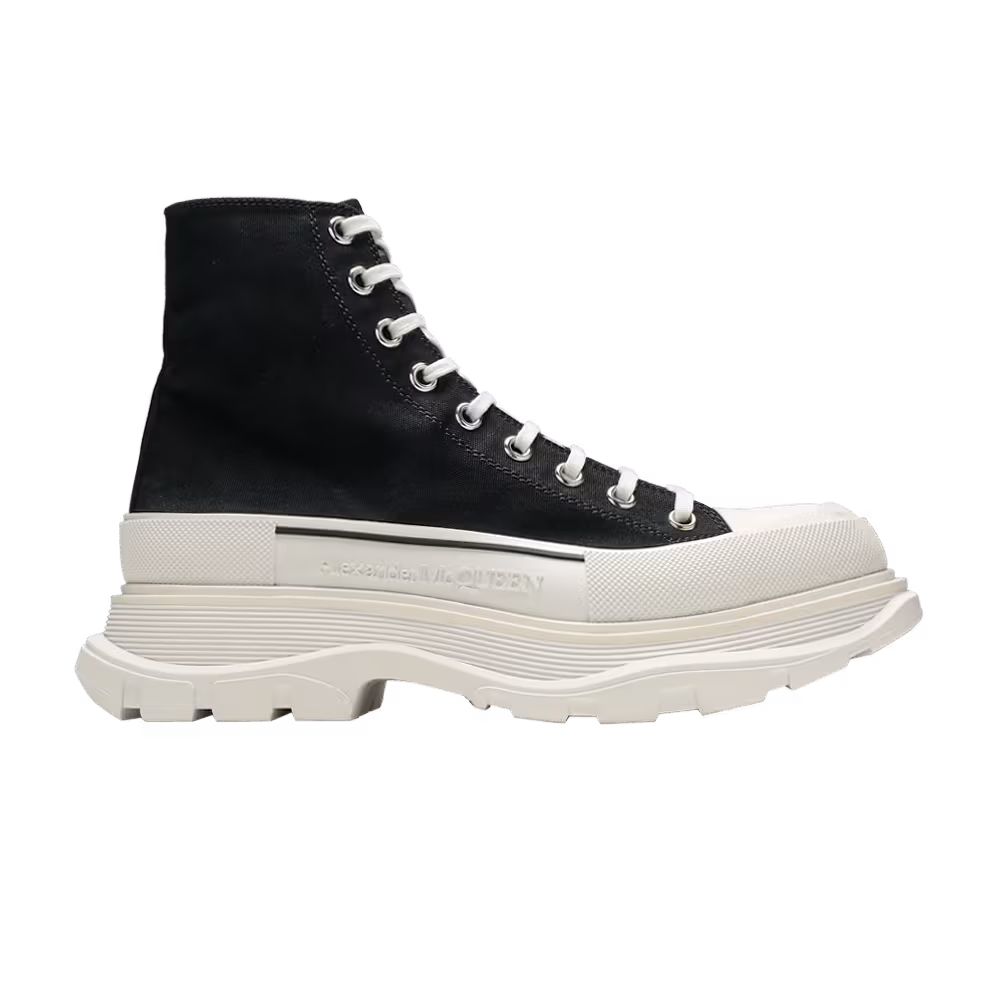 Alexander McQueen Tread Slick Boots Black White
