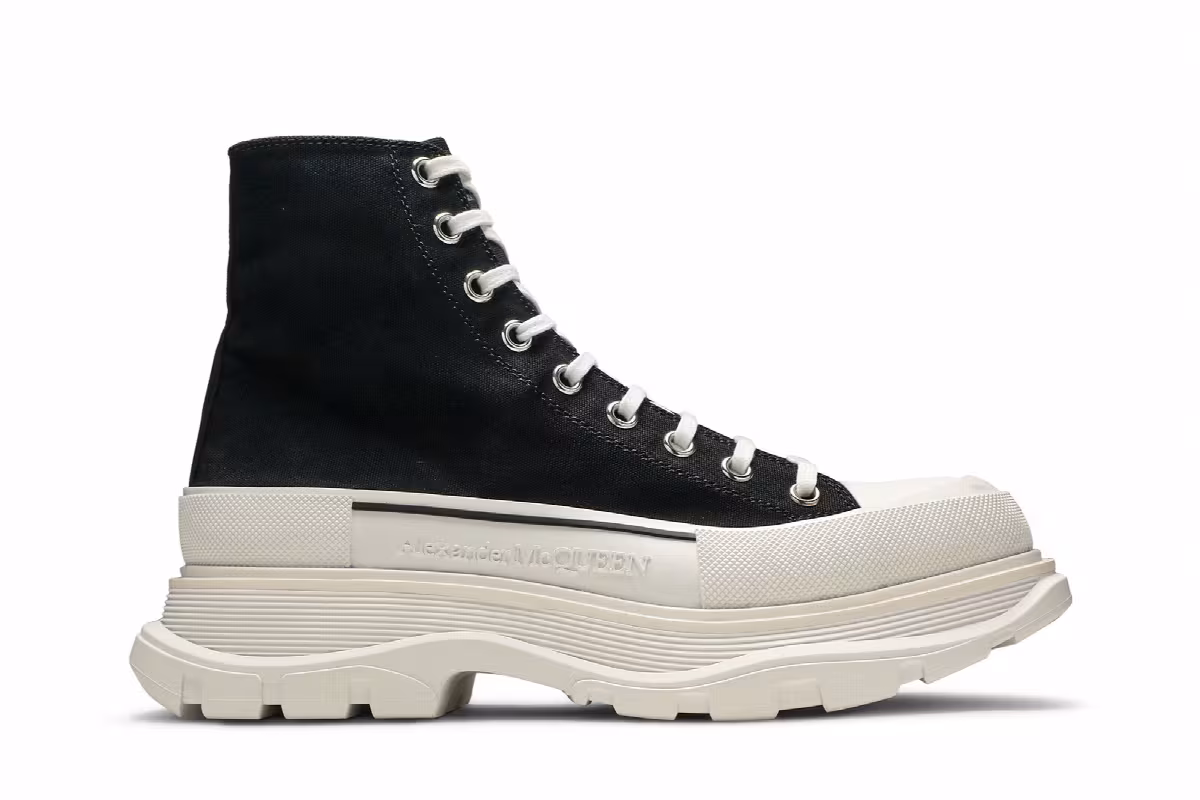 Alexander McQueen Tread Slick Boots Black White, view 2