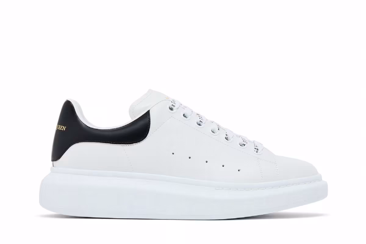 Alexander McQueen Oversized Sneaker White Black 2025, view 2