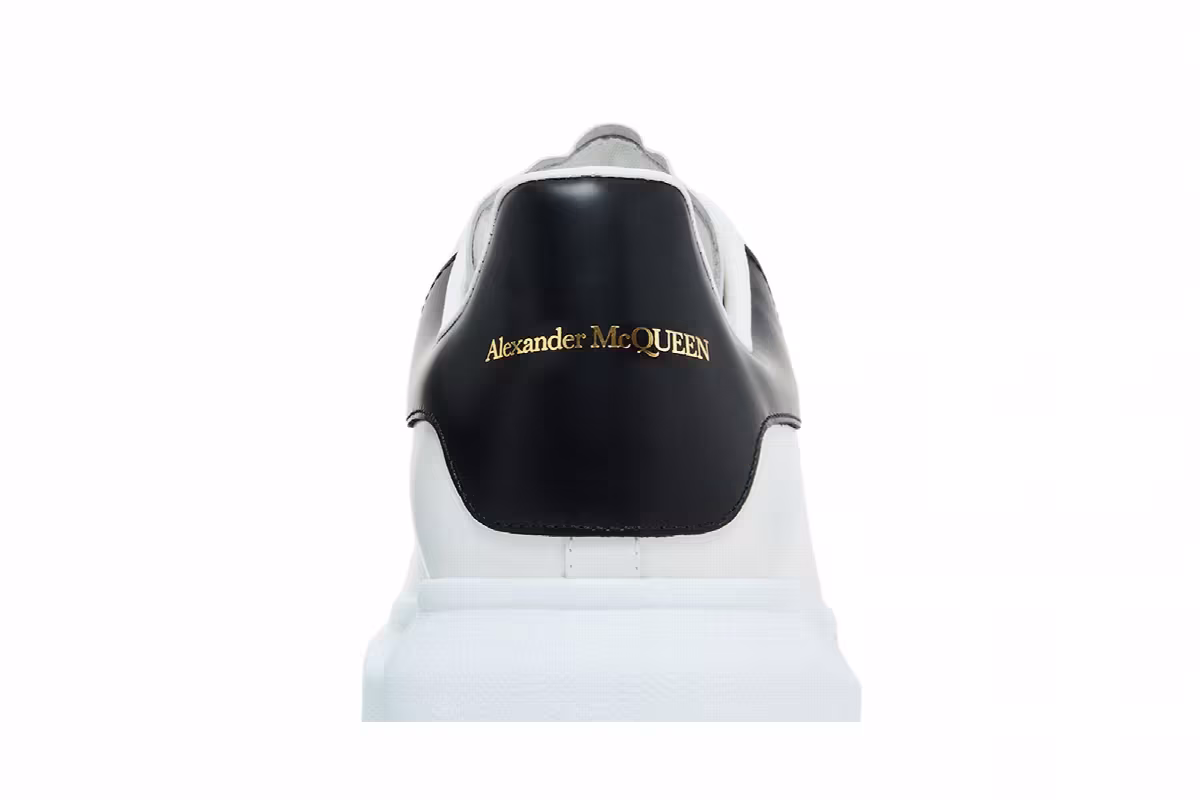 Alexander McQueen Oversized Sneaker White Black 2025, view 8